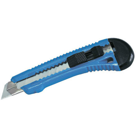 CUTTER PLASTIC 18MM CU SINA METALICA SI BLOCATOR