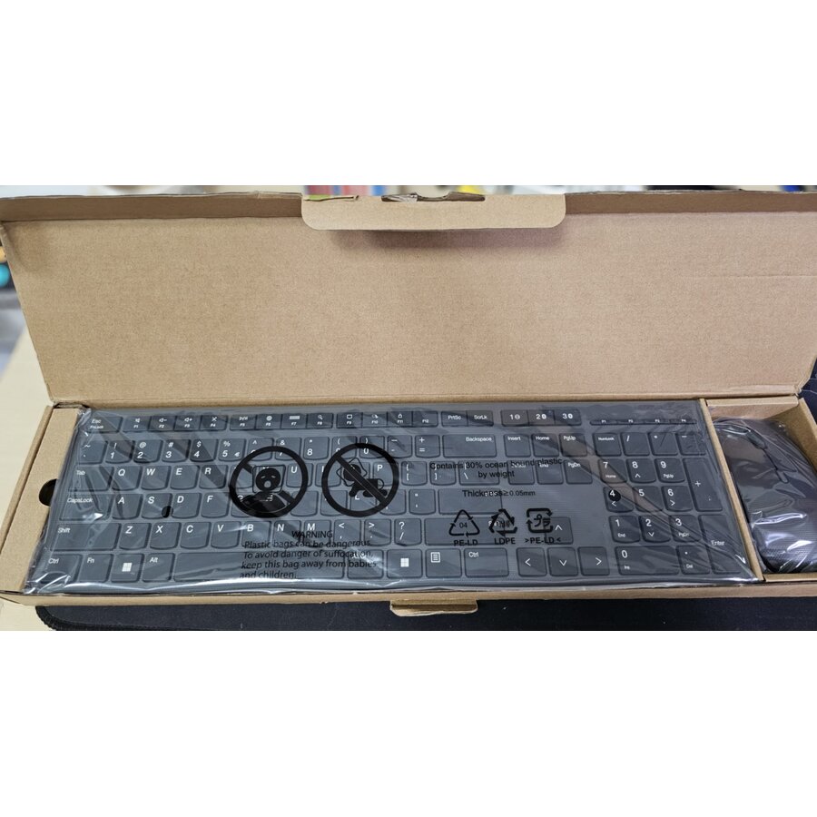 Kit tastatura si mouse Resigilat Professional Wireless Rechargeable Combo Layout US Euro Negru