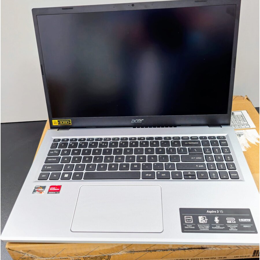 Laptop Resigilat Aspire 3 A315-24P FHD 15.6 inch AMD Ryzen 5 7520U 16GB 512GB SSD Free Dos Pure Silver