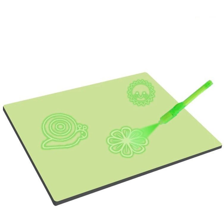 Tablita magica fosforescenta rescriptibila cu marker UV forma A4